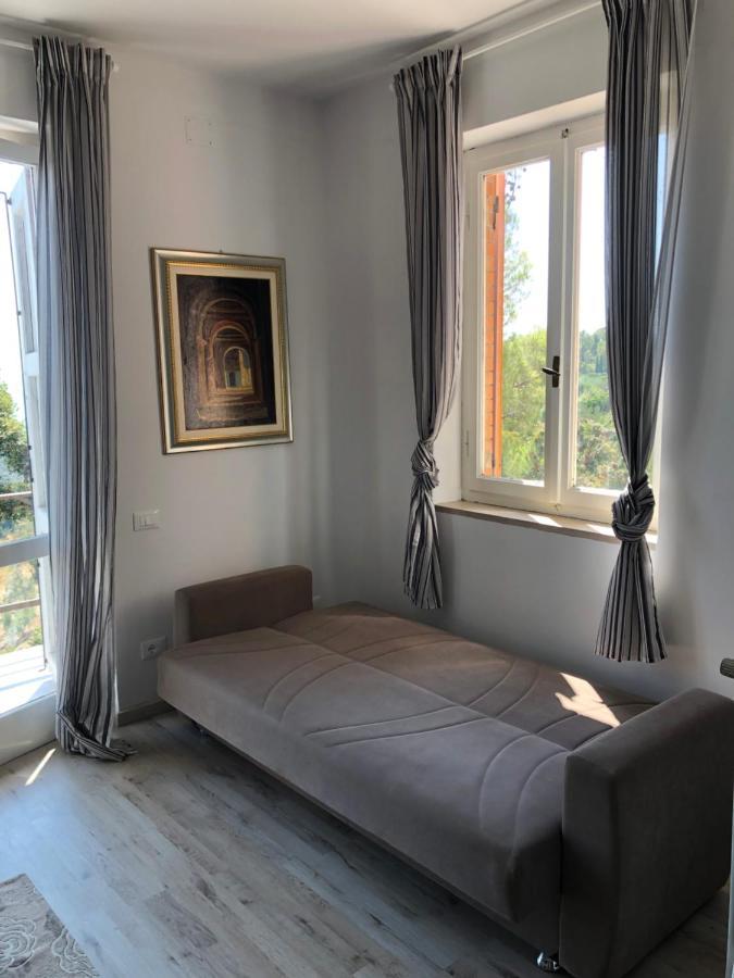 Villa Erika Montenero  Екстер'єр фото